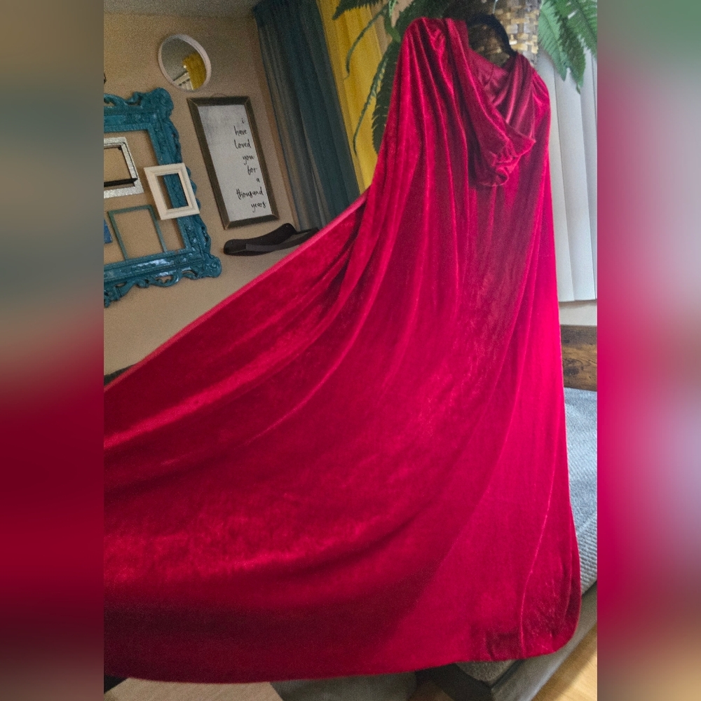 Romantic Red Hooded Witch Cloak Gothic Cosplay Halloween Costume Long Cape